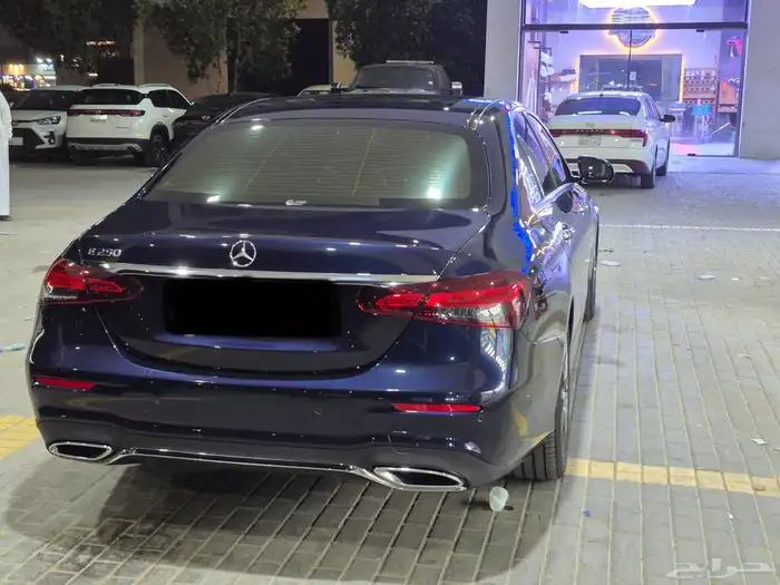 للبيع مرسيدس 2023 E250 وارد كوريا مالك اول البدي وكالة 4
