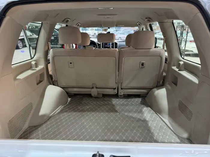 لاندكروزر جي اكس 2018 بدي وكالة 10