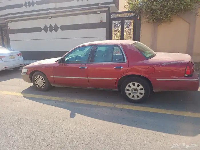 للبيع 4500استخدام أو تشليح الاستماره مطوفه 10 سنين التجديد 2