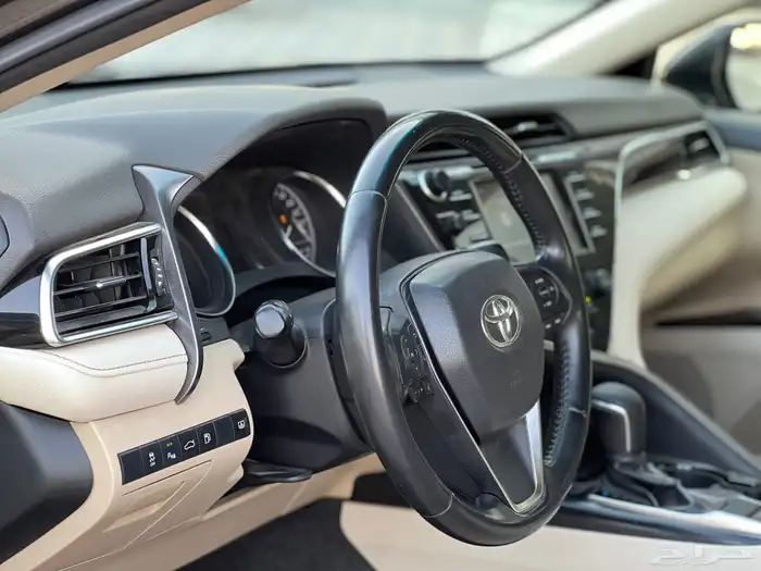 تويوتا - كامري - GLE - 2018 - سعودي - فل بنزين 9