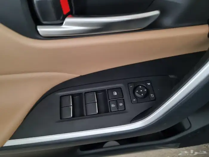 راف فور XLE 10