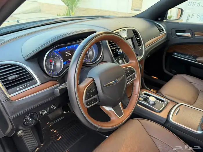 كرايسلر 300 لاكجري (منوه المستخدم ) ما شاءالله 10