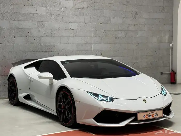 الموديل  2015 العداد  69الف النوع لامبورجيني هوركان 1