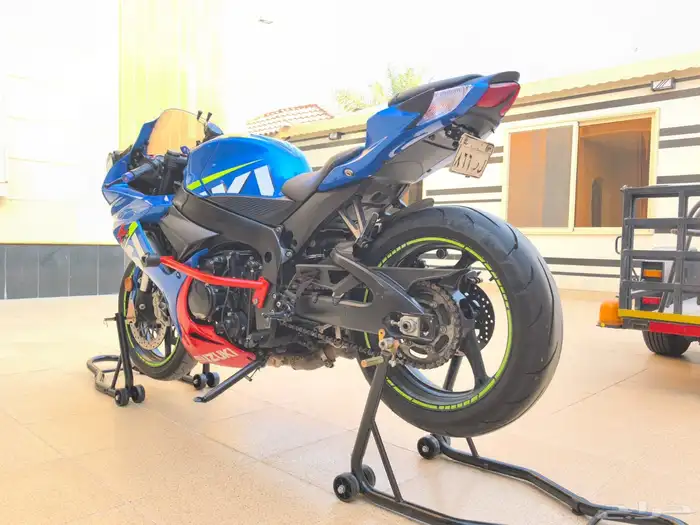 دباب سوزوكي 2