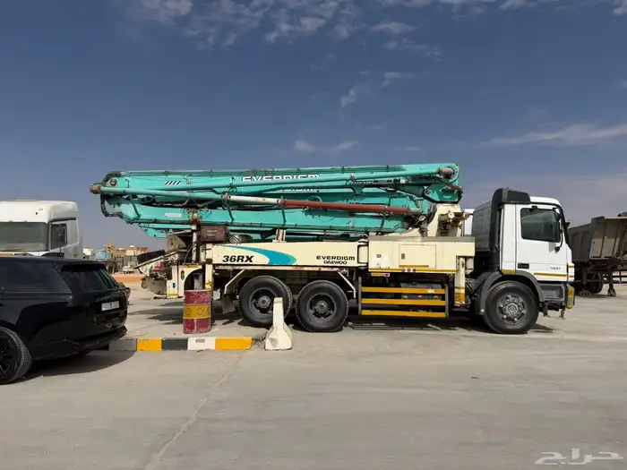 مرسيدس مضخة خرسانه جفالي افردايم مديل 2014 م 36 و 2008 5