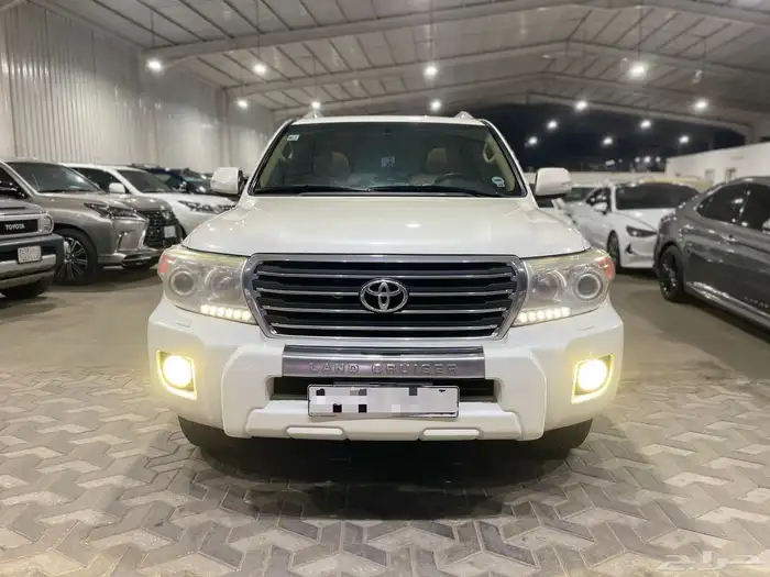 تويوتا GX-R 2014 2