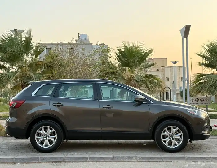 جيب مازدا 2015 نظيف CX9 الحد 42 الف 8