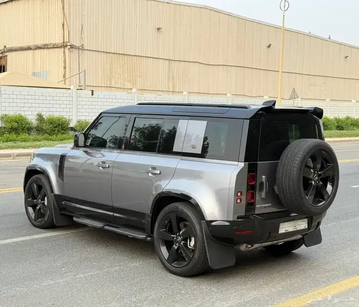 ديفندر HSE P400 2020 - ناغي سعودي 5