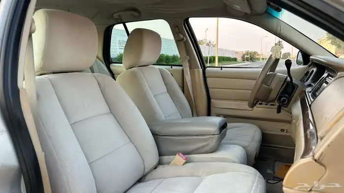 فورد فكتوريا 2012 نظيف سعودي مع لوحة مميزه 16