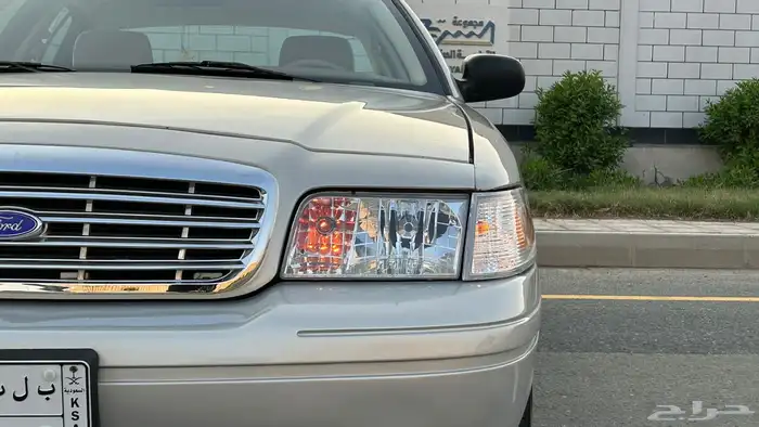 فورد فكتوريا 2012 نظيف سعودي مع لوحة مميزه 2