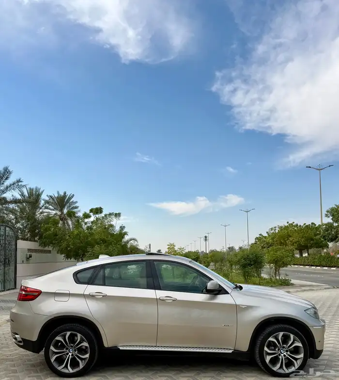 بي ام x6 مديل 2013 قمة في النضافة متواجد بالرياض اليوم 1