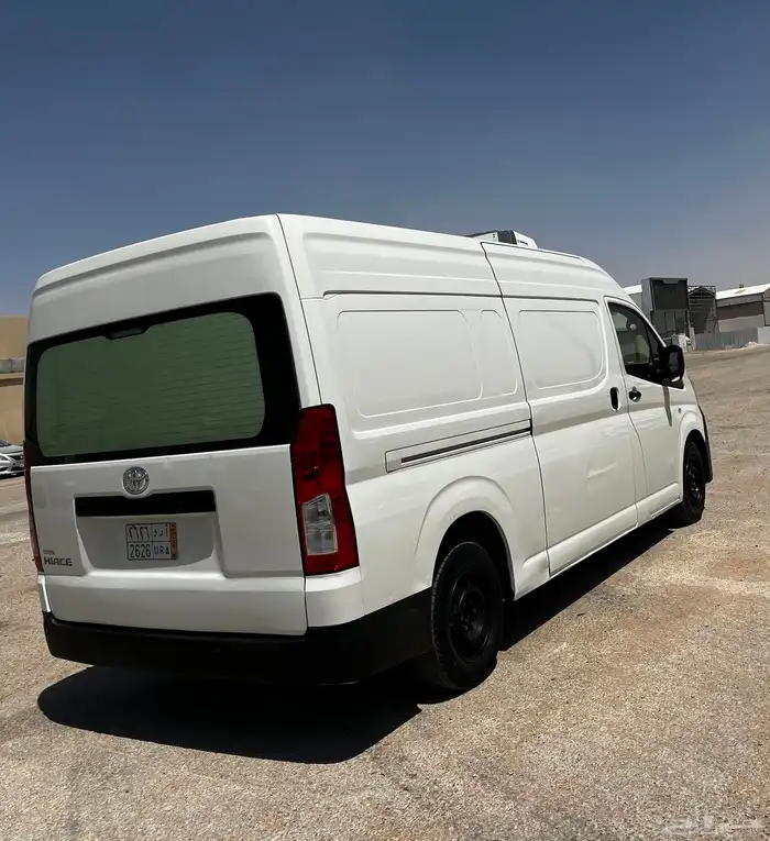 تويوتا هايس سقف عالي ثلاجة ديزل موديل 2021 5