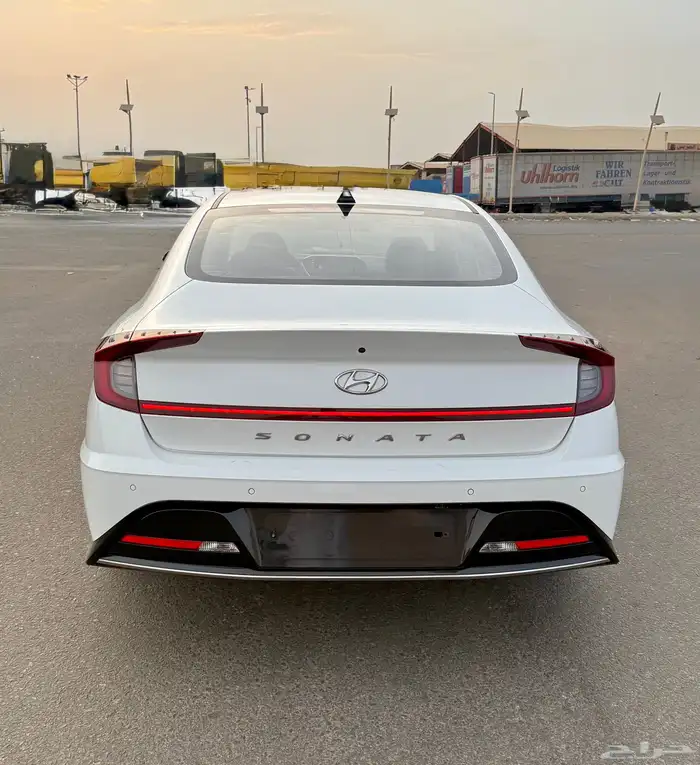 سوناتا 2022 فل كامل بدون بنورما بحالة الوكاله للبيع 4