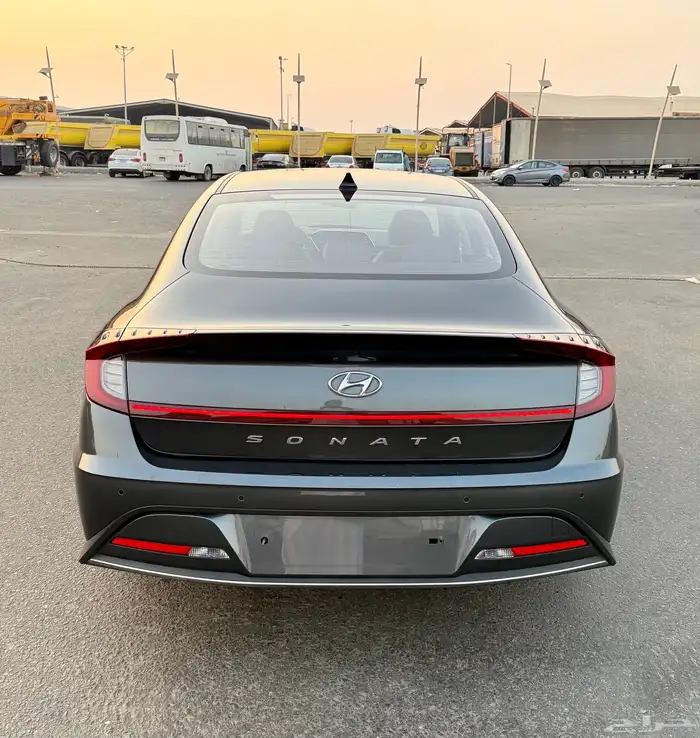 سوناتا 2021 فل كامل بدون بنورما بحالة الوكاله للبيع 4