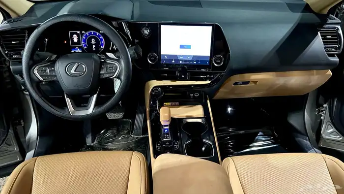 لكزس ( NX 350 ) 2025 17
