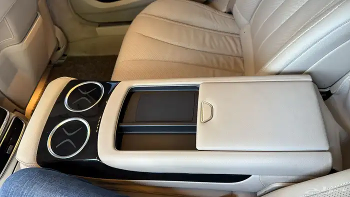 مرسيدس S560L AMG مش العادي فل نظيف موت 2019 17