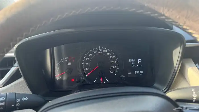 تويوتا كورولا 2024 xli 2000 3