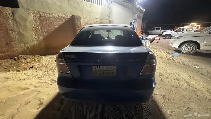 سياره شيفروليه إفيو لون ازرق 2