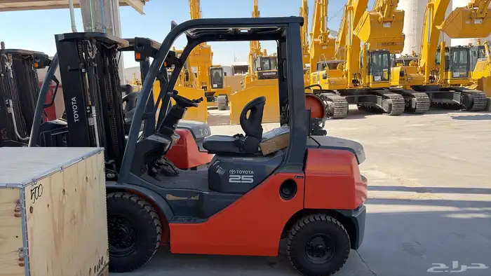 تويوتا للرافعات الشوكية 2