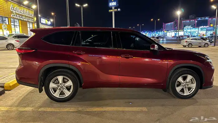 هايلاندر للبيع أو للتقبيل 15