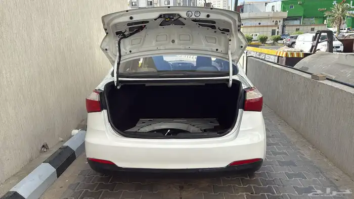 كيا سيراتو 2015 للبيع 5