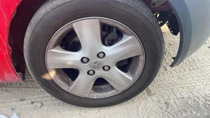 تيوتا يارس 2006 هاش باق قطع غيار فقط 20