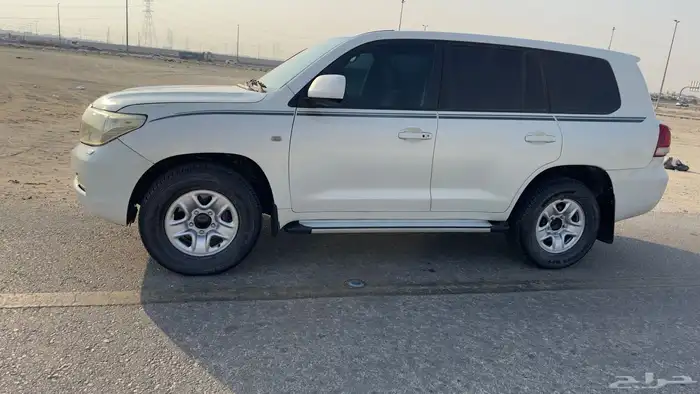 لاندكروزر 7