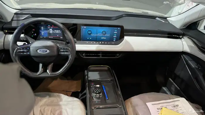 فورد تورس 2026فئة تيتانيوم محرك 2.0 تيربو سعودي جميع الالوان 5