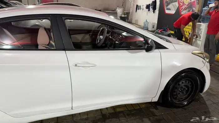 Elantra النترا 2014 6