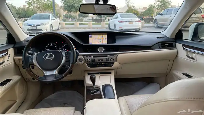 لكزس ES 2013 12