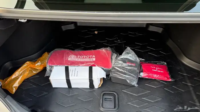 للبيع كامري 2025 LE بنزين - عداد 30 الف 25