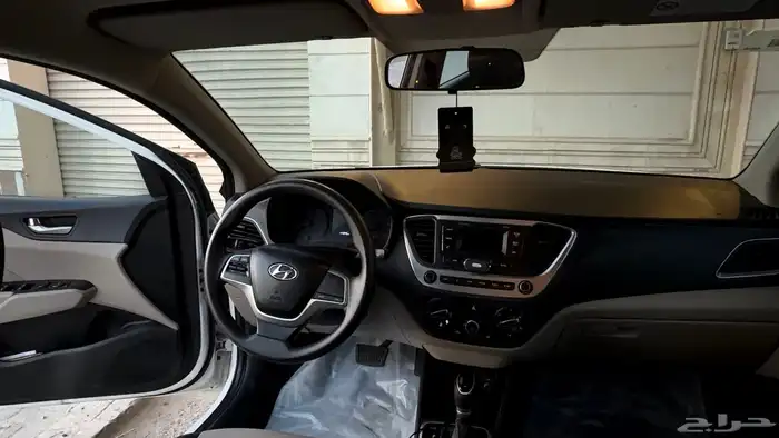 للبيع اكسنت 7