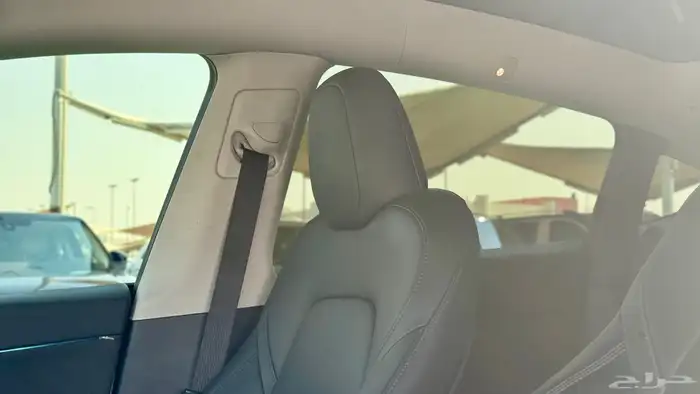 تسلا موديل Y لونق رينج 2022 تحت الضمان بحالة ممتازة 4