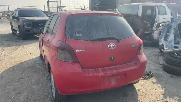 تيوتا يارس 2006 هاش باق قطع غيار فقط 4