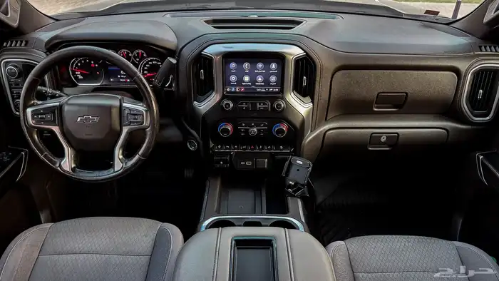 شيفروليه سلفرادو 2021 V8 6.2 دبل غمارتين 16