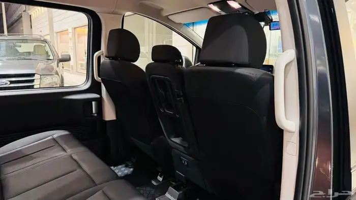 هيونداي ستاريا 2022 فل ( عرض خاص ) 7