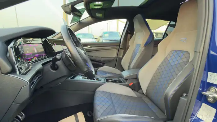 فوكس واجن جولف آر 2023 خليجي بحالة ممتازة 8