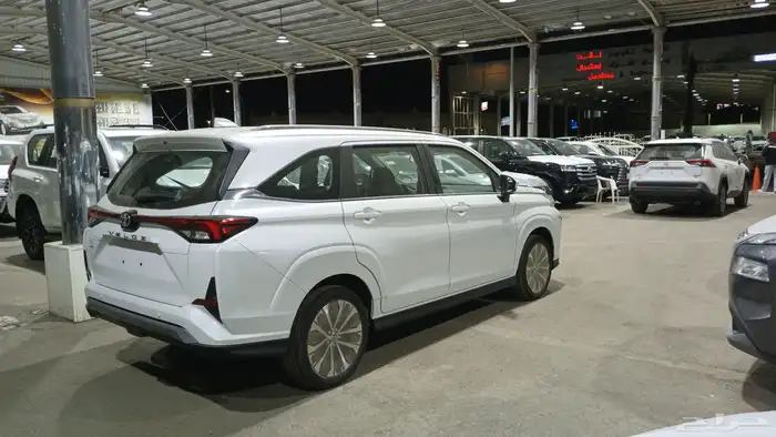 تويوتا فيلوز 2025 جديده 3