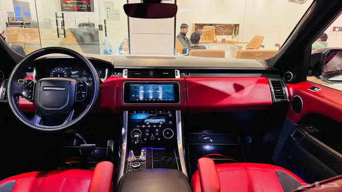 رنج روفر سبورت 2020 ( بحالة ممتازة ) 6