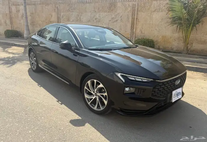فورد_توروس_2023_تيتانيوم 5
