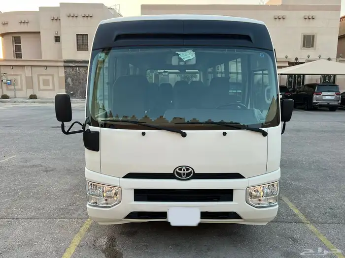 تويوتا كوستر 2022 ديزل عداد 96 الف 2