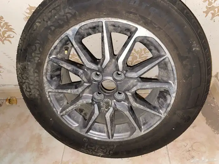 جنط يارس 2025 اصلي وكالة 0