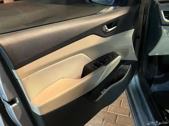 أكسنت 2020 نظيفة جد ا   استعمال شخصي   ممشى 99 ألف 18