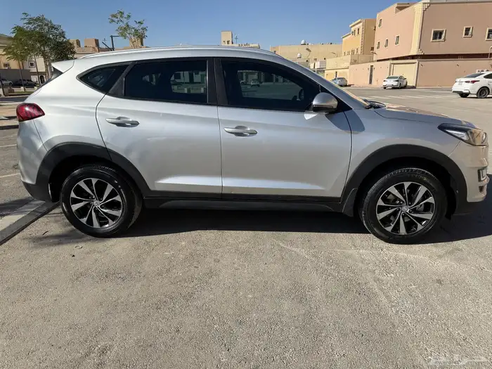 هيونداي توسان للبيع مديل 2021 5