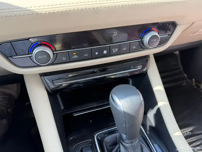 للبيع مازا 6 نص فل مديل 2022 شرط ثاني مالك 14