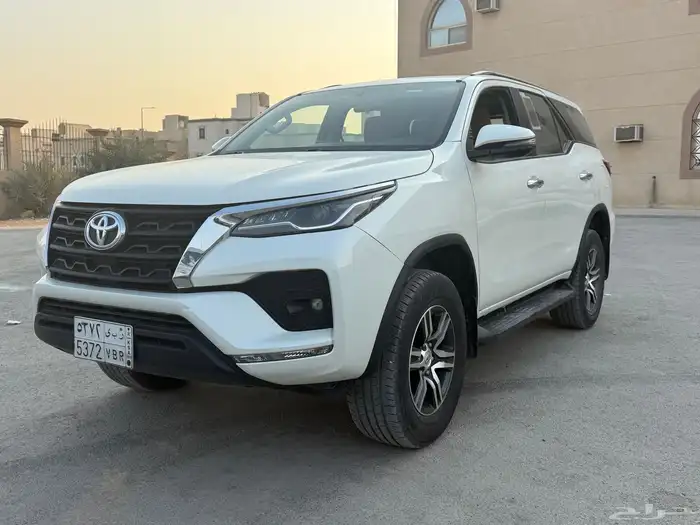 فورشنر VX 2022 سته سرندل 4