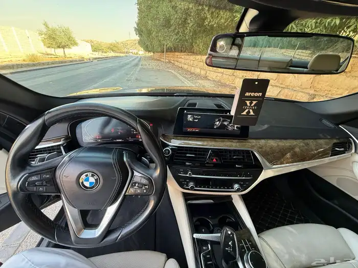بي إم دبليو 520i موديل 2020 BMW 520i 9