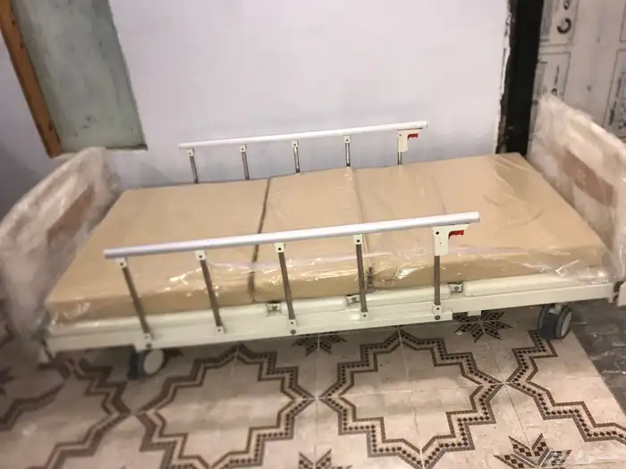 سرير طبي كهربائي سرير مستشفى كرسي كهربائي متحرك لكبار السن 0