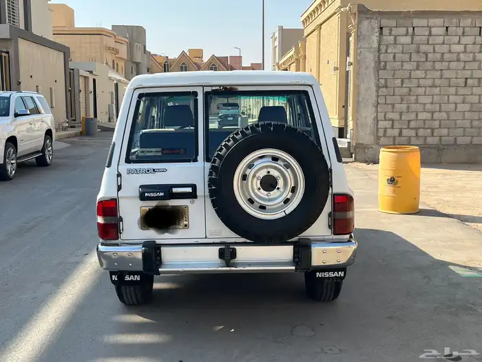 باترول نيسان 90 بدي بلاده وتم ذكر الملاحضات في الصور 9