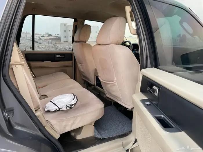 فورد اكسبديشن 2015 12